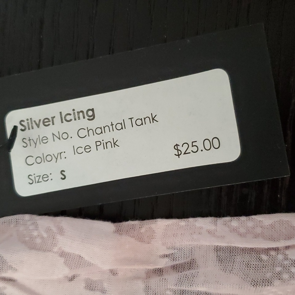 🎄5/$30🎄NWT Silver Icing Tank - Picture 3 of 5